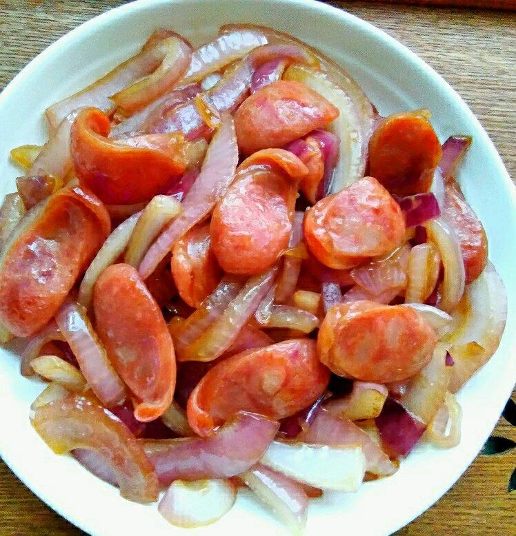 作品晚餐612017年8月9日#晚餐612017年8月9日#香肠炒洋葱快手菜