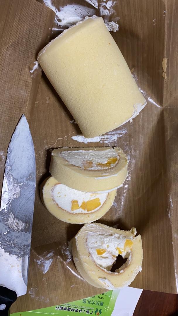 胖乎乎奶油芒果卷/不开裂不掉皮全过程详细图解烘焙视频/蛋糕篇6：「厚卷」
