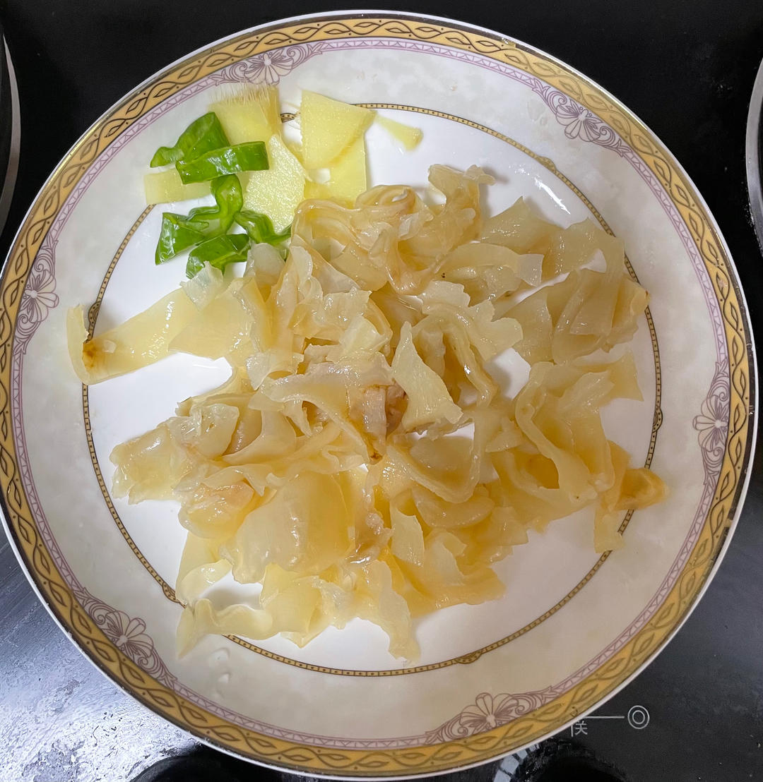 花胶鸡