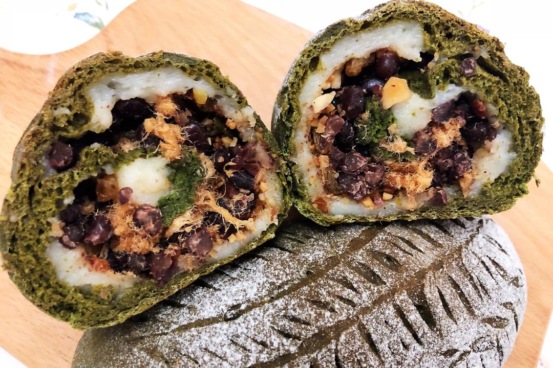 比原麦山丘还好吃的【抹茶麻薯古早味面包】肉松红豆沙