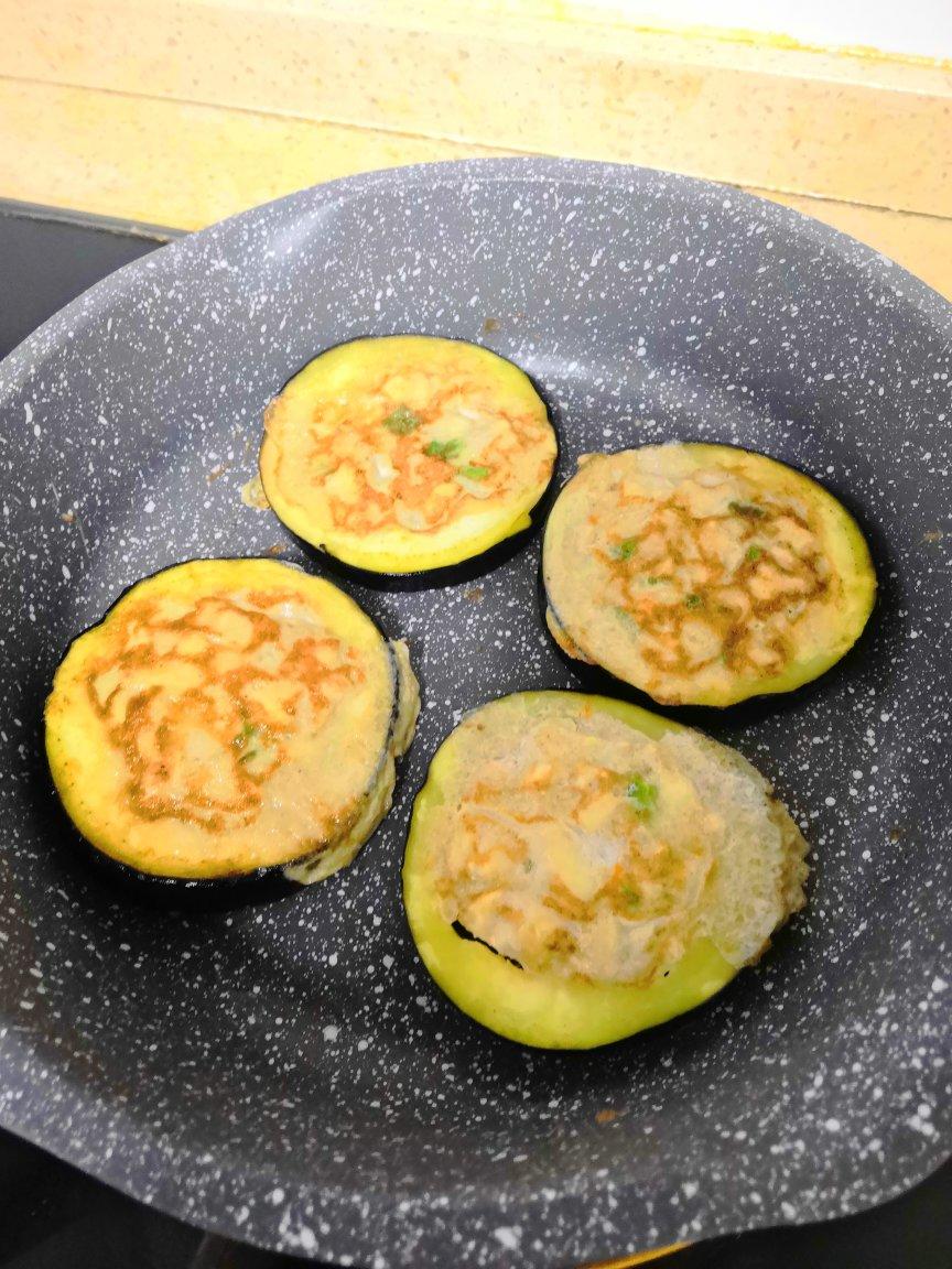 茄子蛋饼 12+宝宝辅食