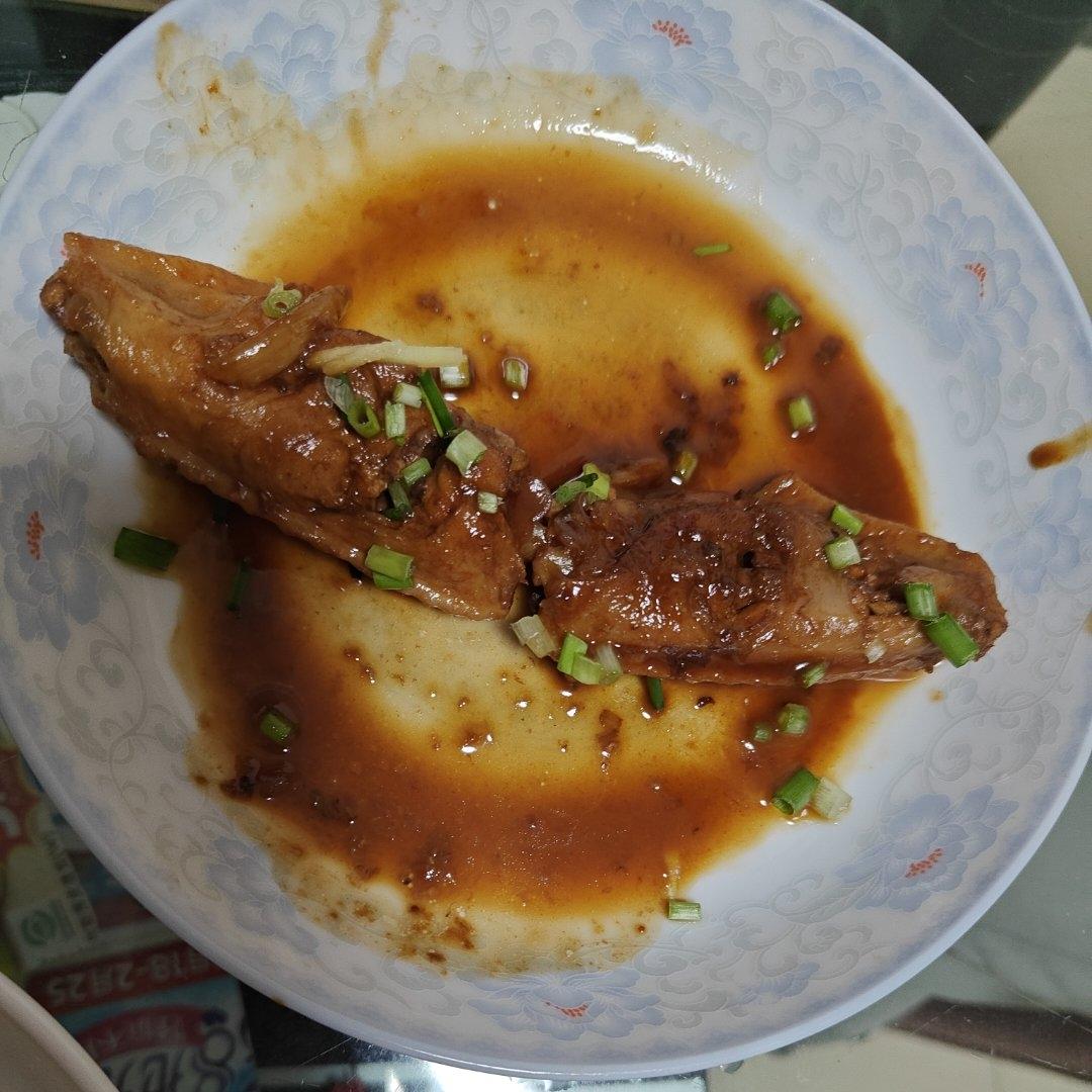 妈妈家的味道，吃了停不下来的红烧鸡翅
