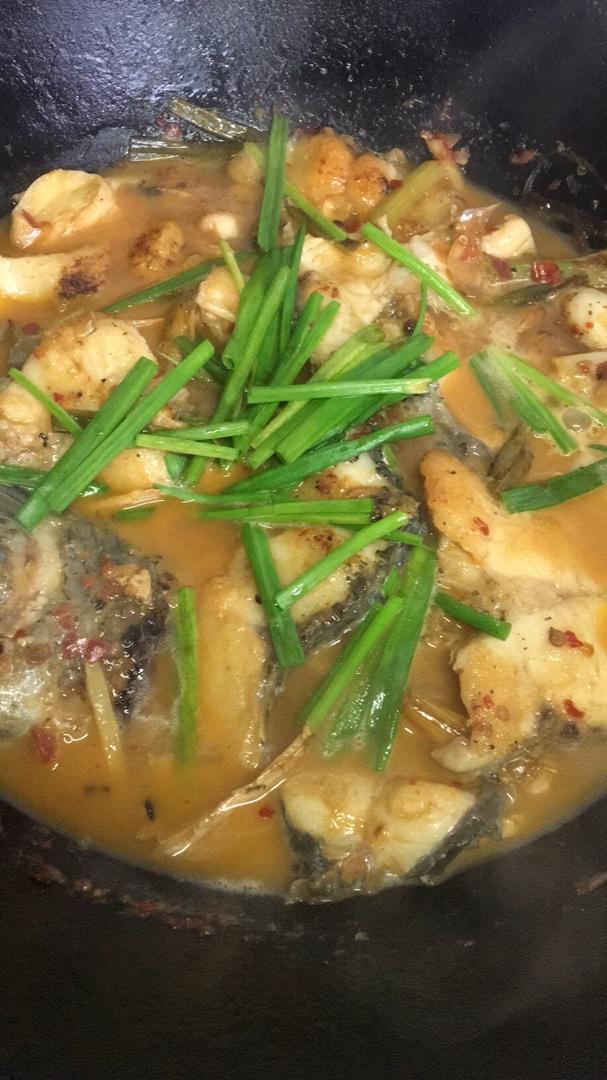 铁锅炖鱼