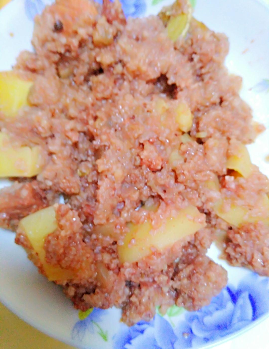 土豆粉蒸肉