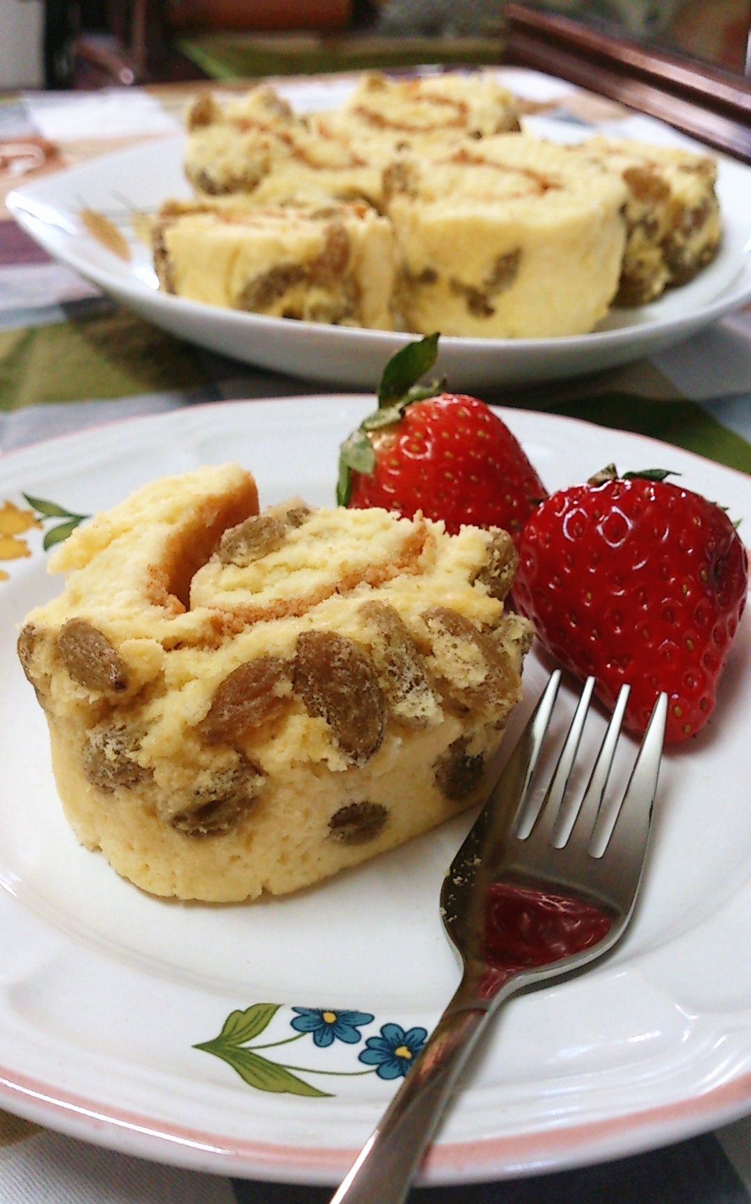 爱画画的宝宝燕做的提子蛋糕卷