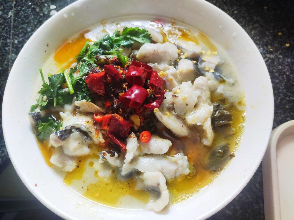 厨师长教你：“酸菜鱼”的传统做法，色香味俱全