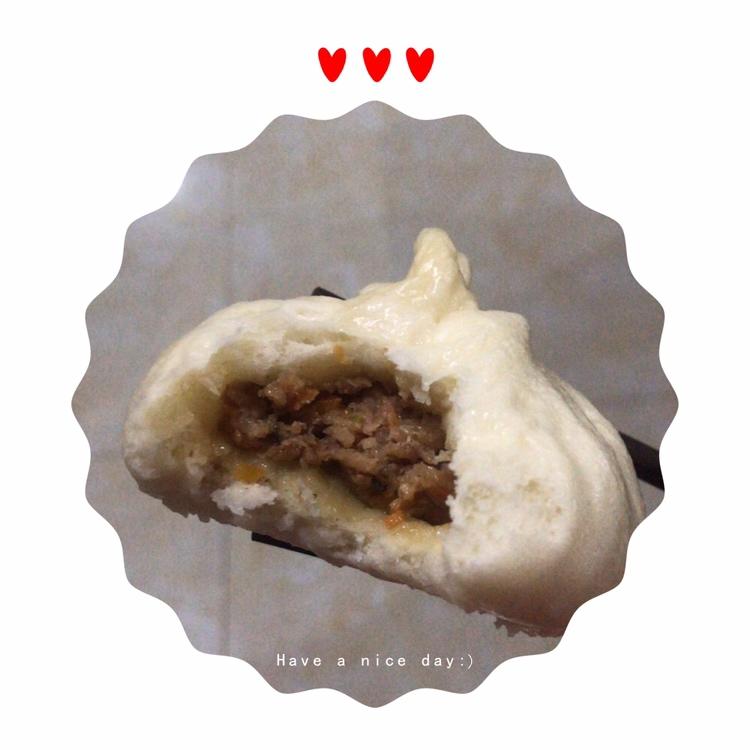 肉包子,杠杠的