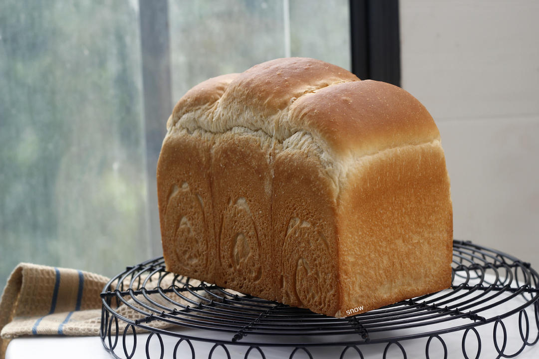 纯奶手撕吐司的做法 步骤1