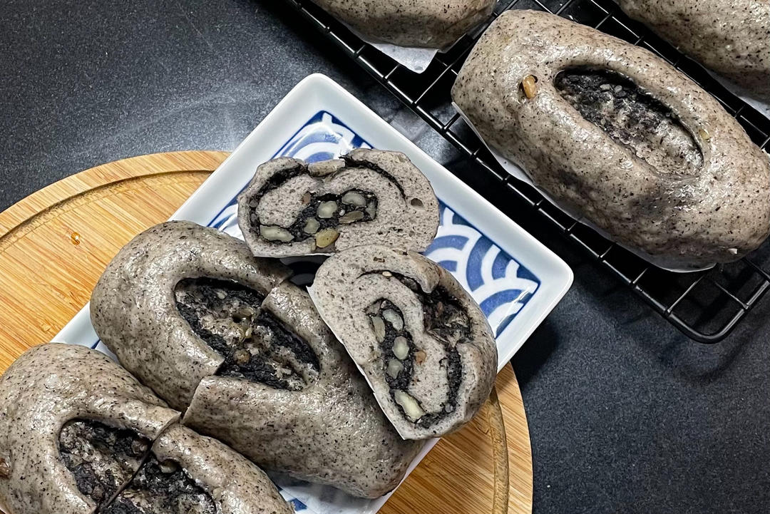 硬控法国人的花式馒头做起来—黑芝麻馒头卷