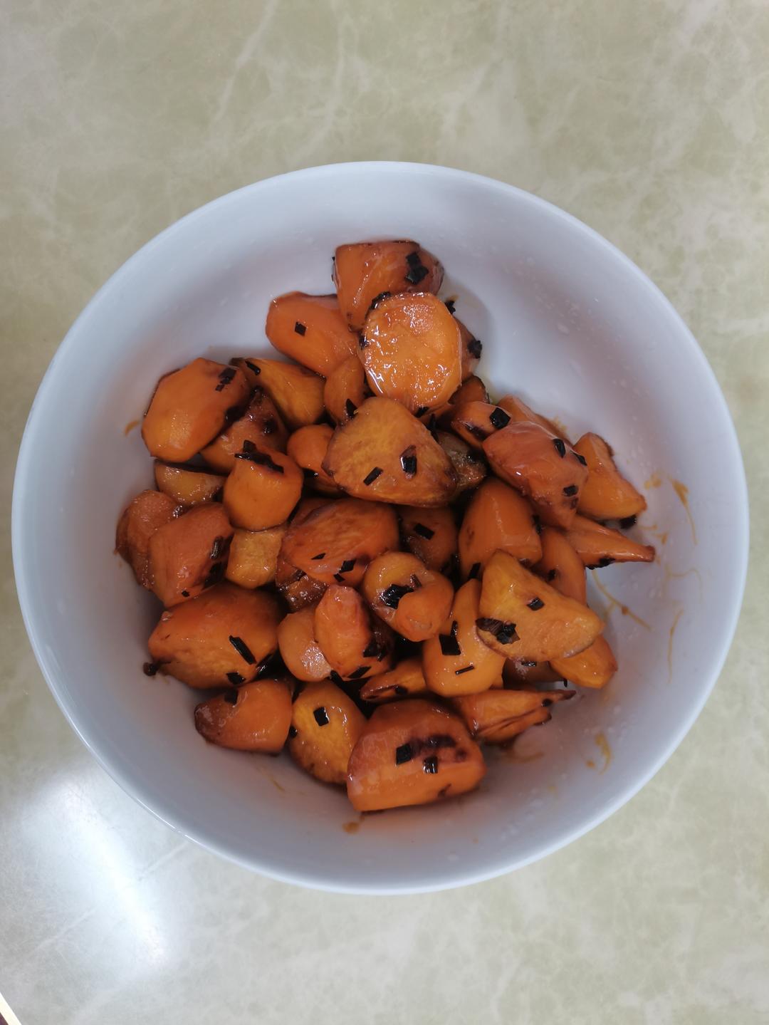 爆炒甜红薯（小新厨渣）