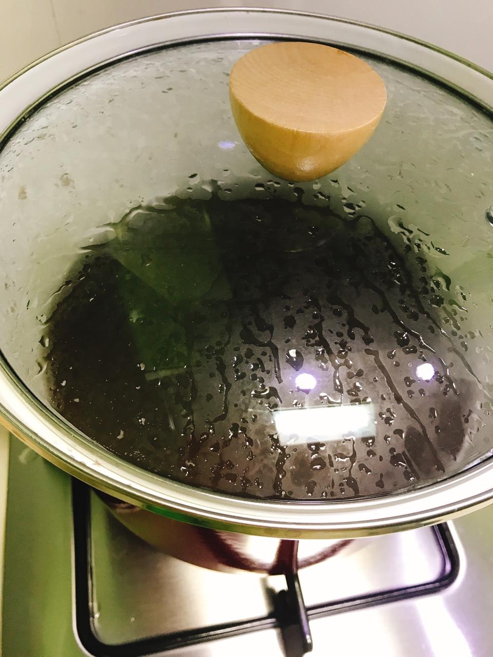 红豆茯苓莲子汤