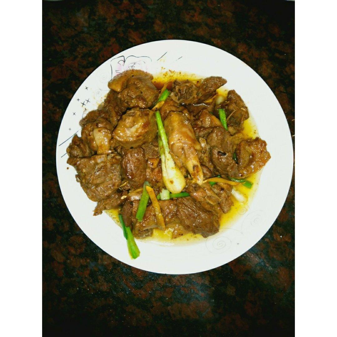 炒鸭肉