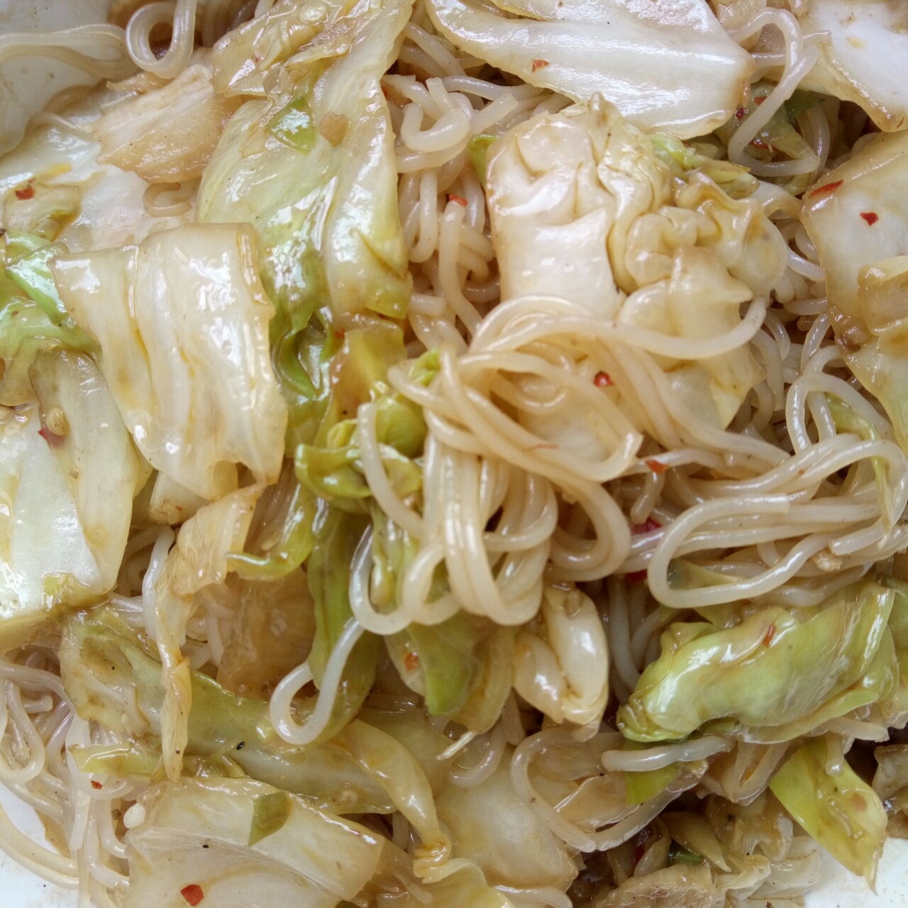 卷心菜炒粉丝 Glass noodles with Cabbage