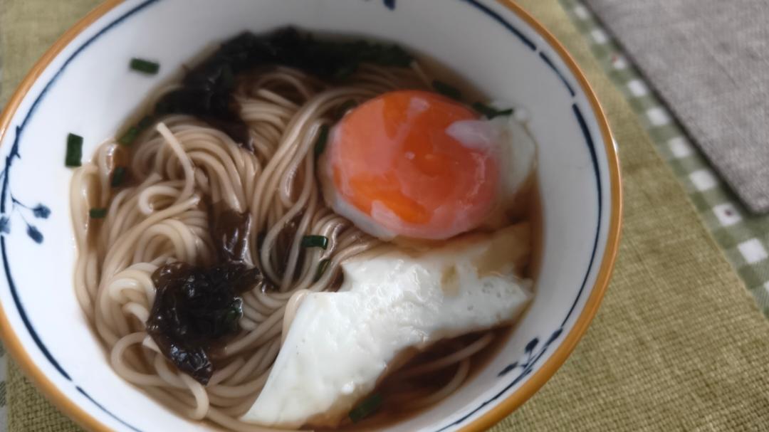 连汤都能喝光的阳春面🍜