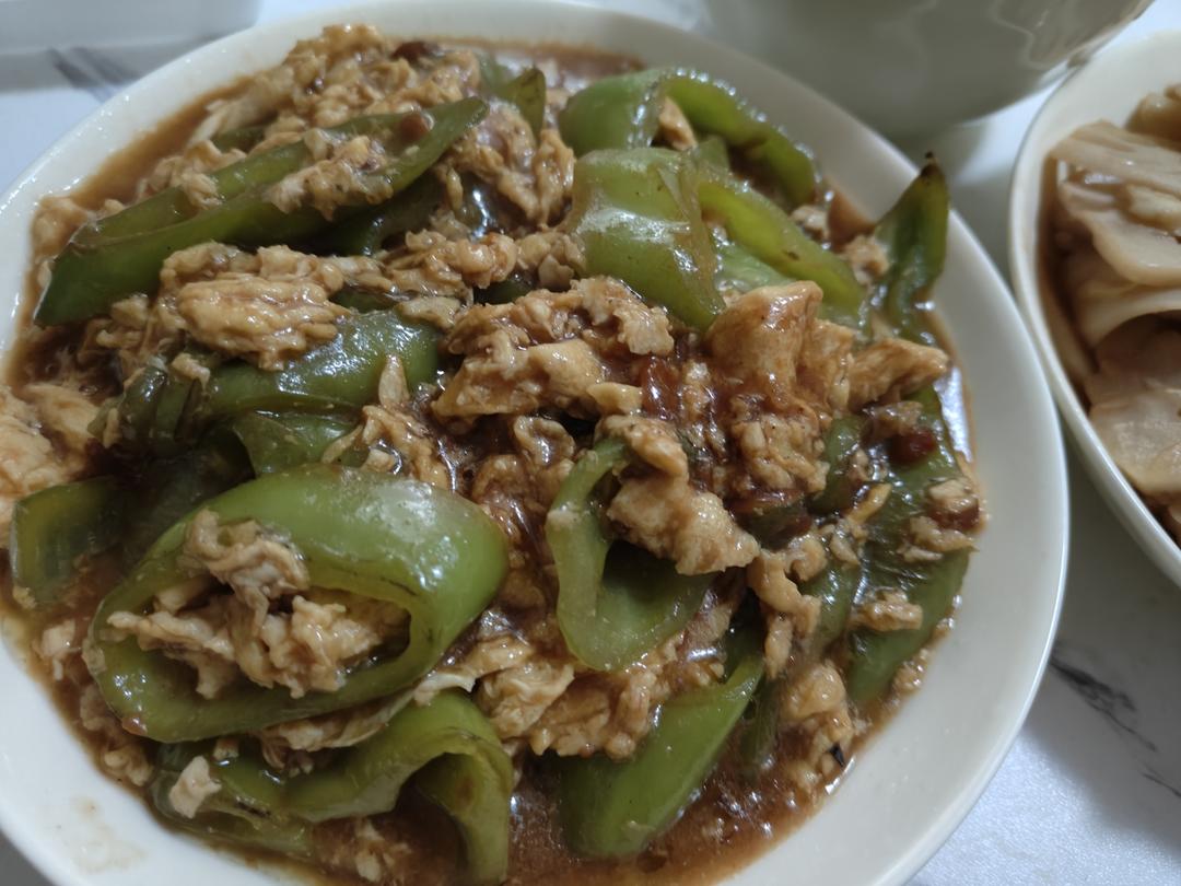 超级下饭的虎皮青椒炒鸡蛋！三碗饭都不够