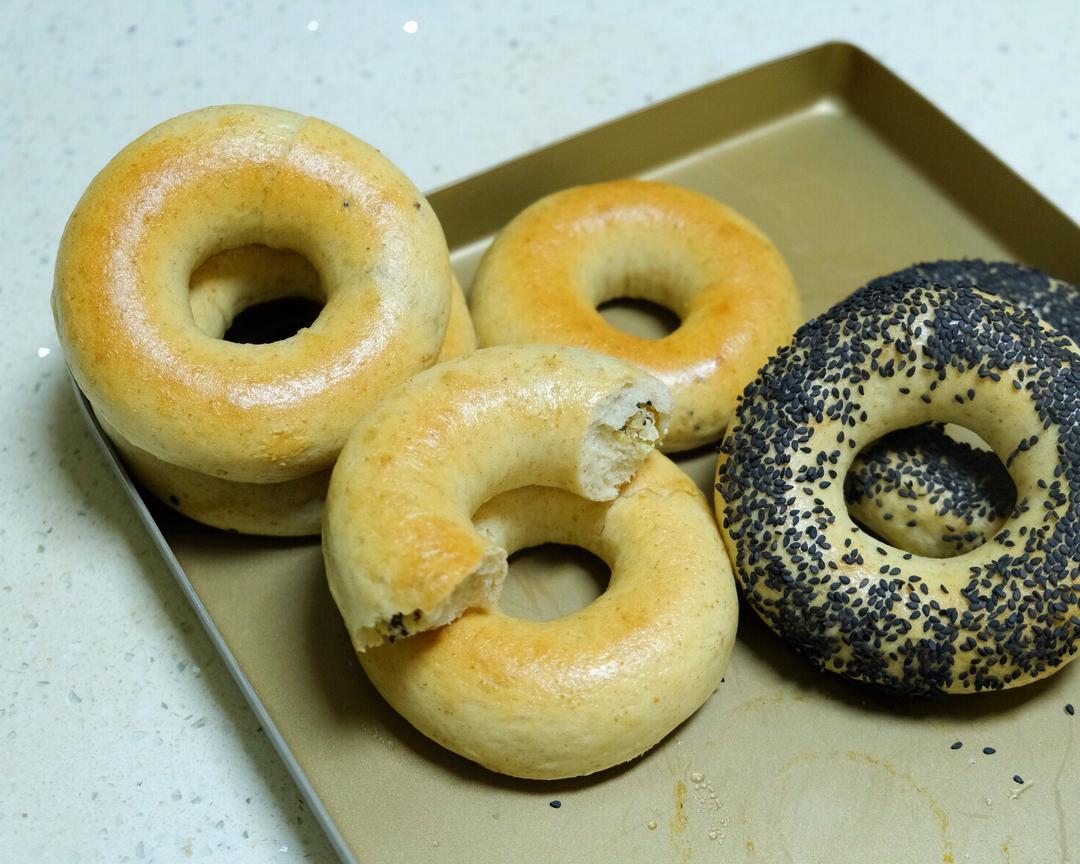 健身减脂面包—黑麦藜麦乳酪贝果的做法