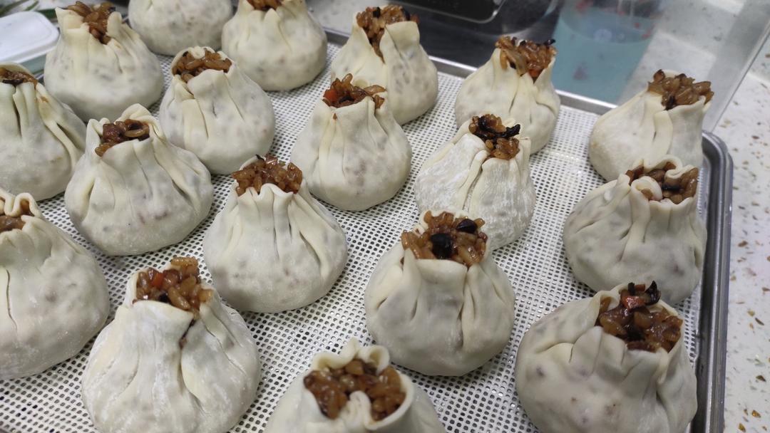 猪肉春笋糯米烧麦