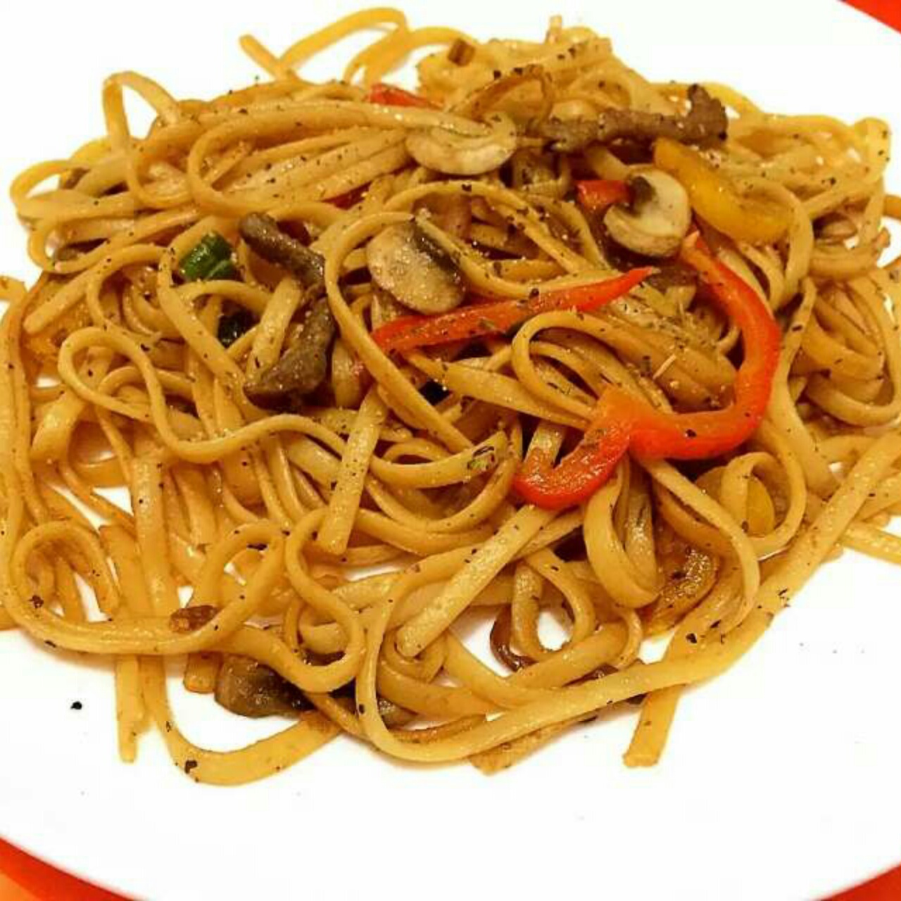 番茄肉酱意大利面