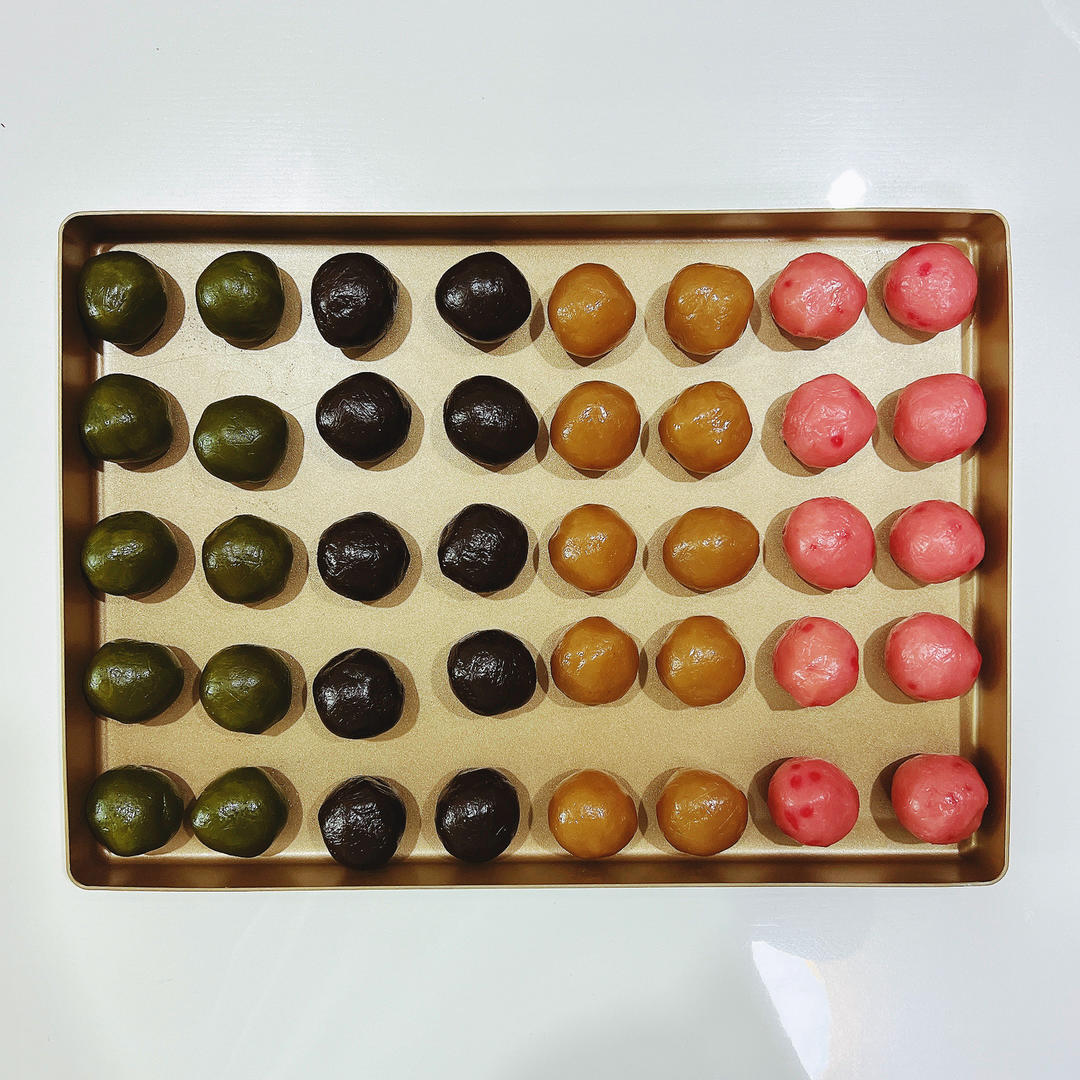 广式月饼/花纹清晰立体不泄脚