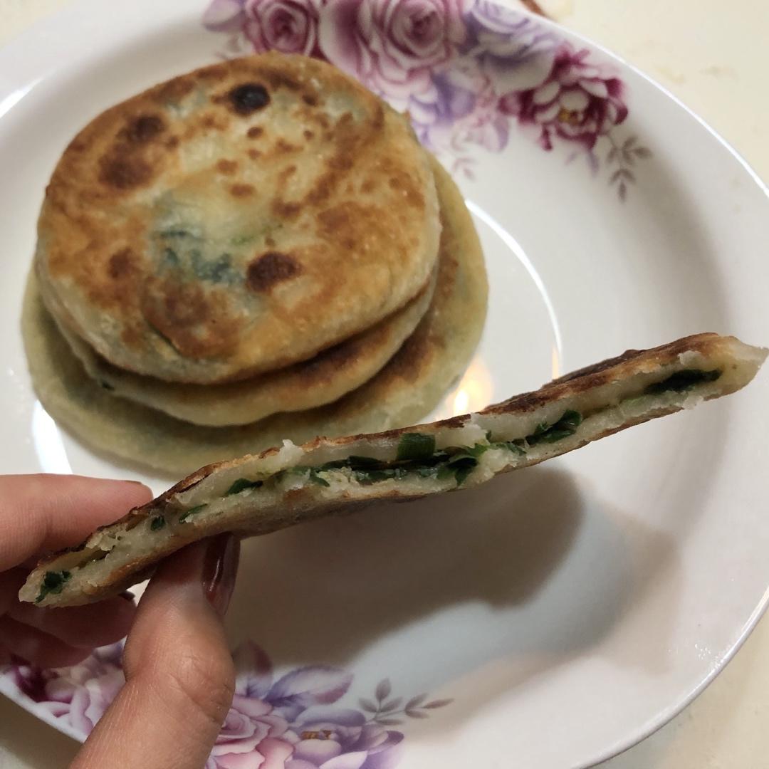 皮薄馅大～韭菜鸡蛋饼