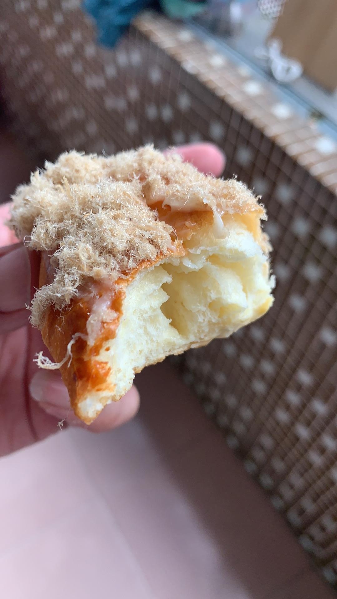 凯度：肉松面包的做法