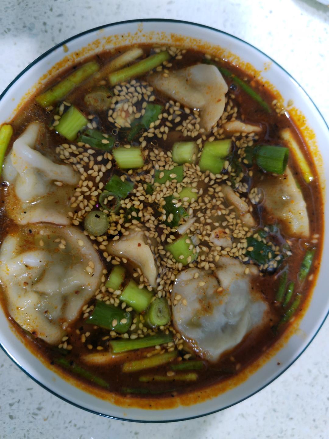 🔥五分钟搞定❗️酸辣开胃一吃就上瘾的酸汤水饺