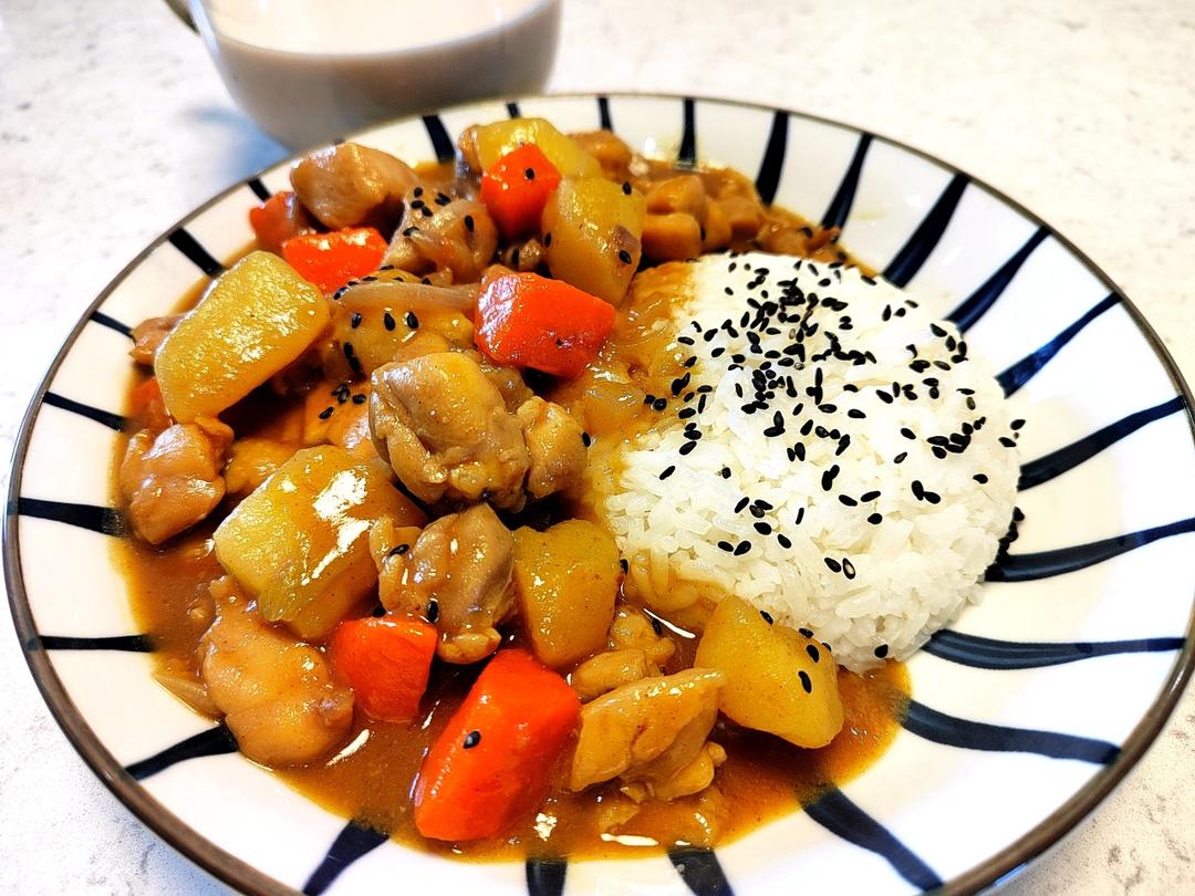 咖喱鸡肉饭