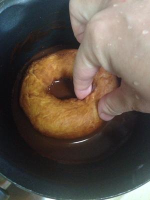 油炸甜甜圈的做法 步骤17