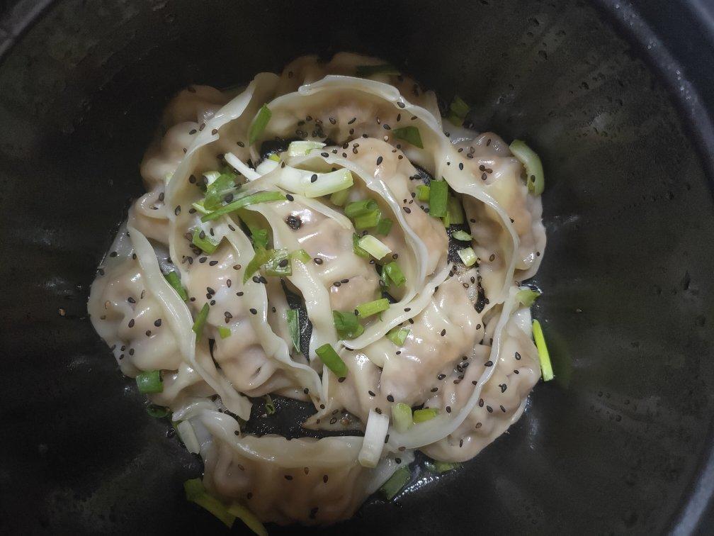 电饭煲煎饺（速冻饺）