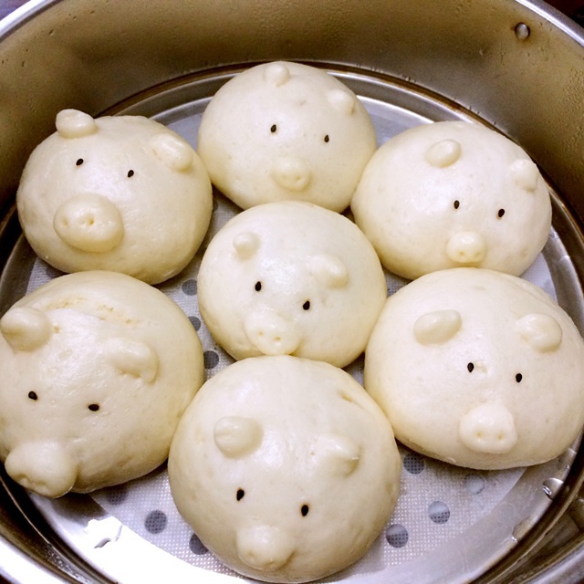 可爱的小猪豆沙包