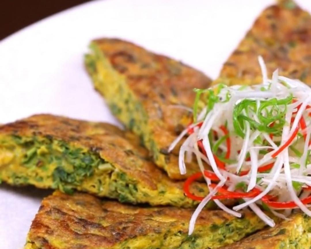 香椿煎蛋饼的做法