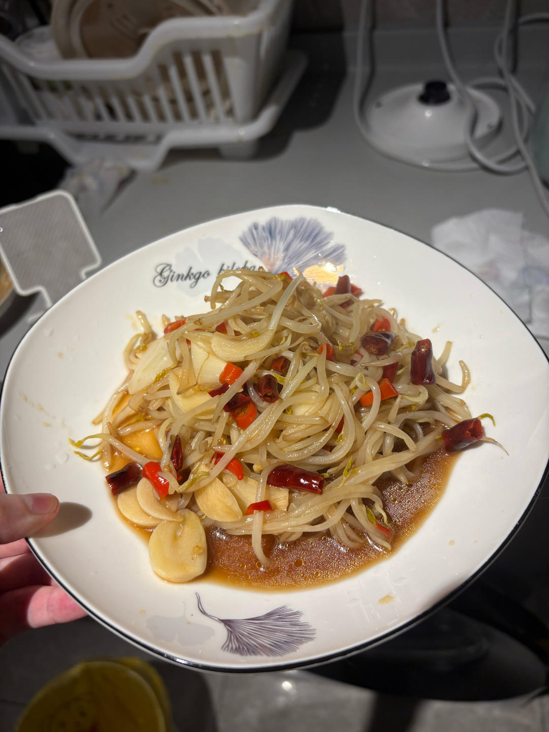酸辣脆爽的炒豆芽