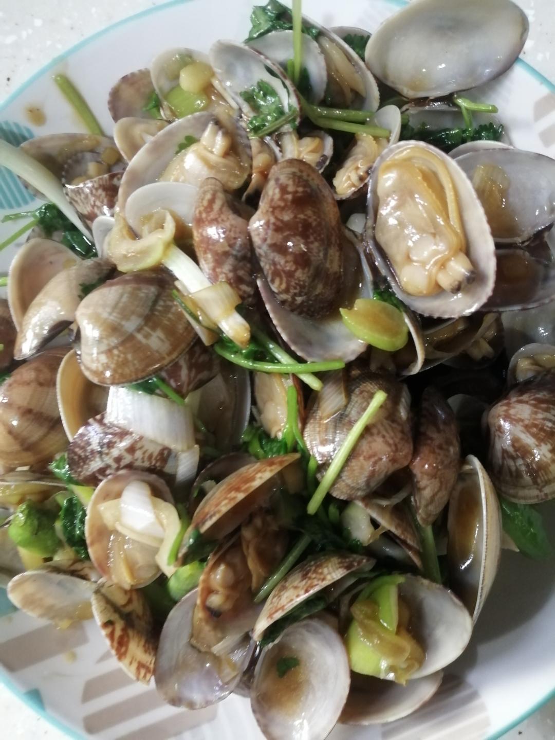 5分钟快手菜❗️秒杀路边摊爆炒花甲～好吃到爆