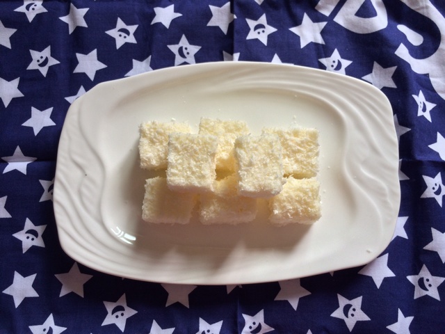 椰蓉牛奶小方