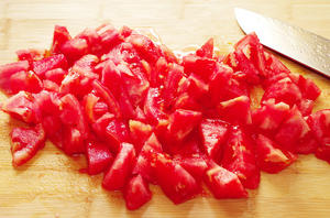 做一罐“意”味满满的番茄酱的做法 步骤5