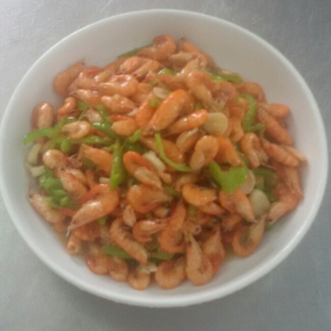 青椒炒河虾
