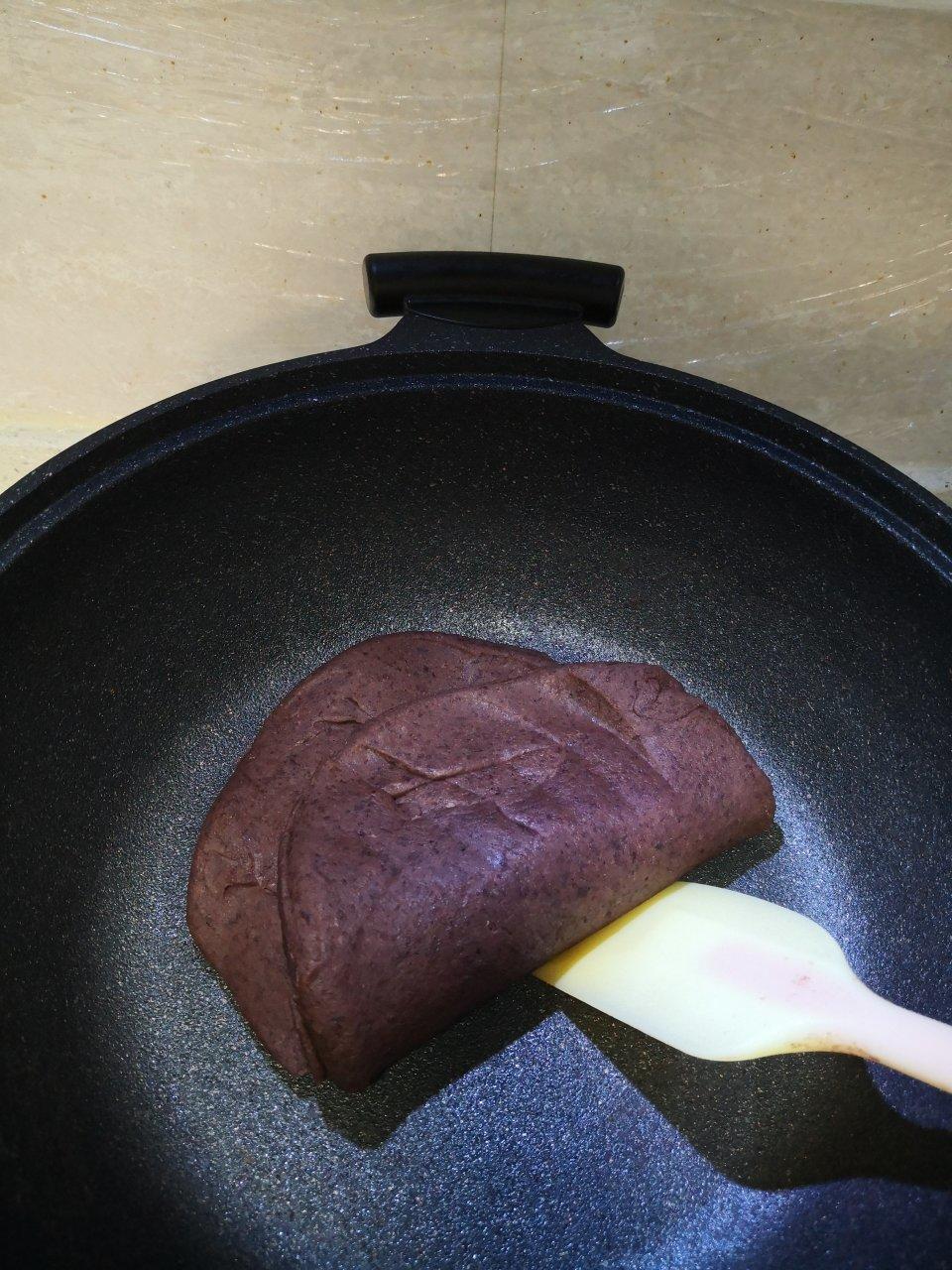 红豆沙馅的炒制/附视频