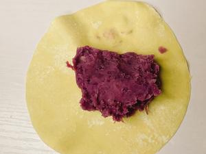 🔆低卡小甜点～无油无糖的饺子皮紫薯饼的做法 步骤5