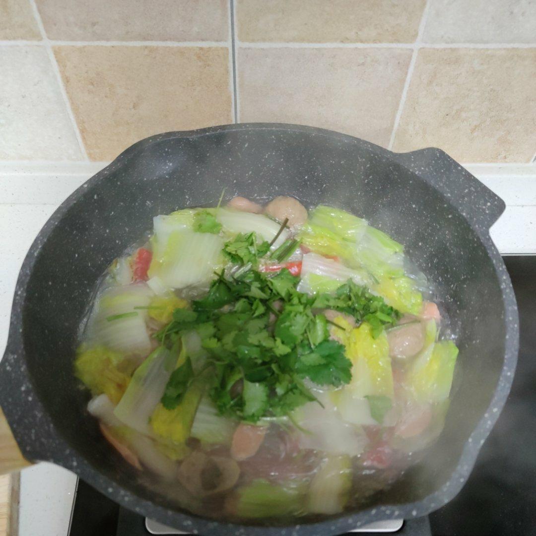 丸子娃娃菜粉丝汤