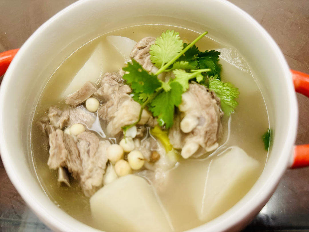 羊肉汤(炖萝卜)
