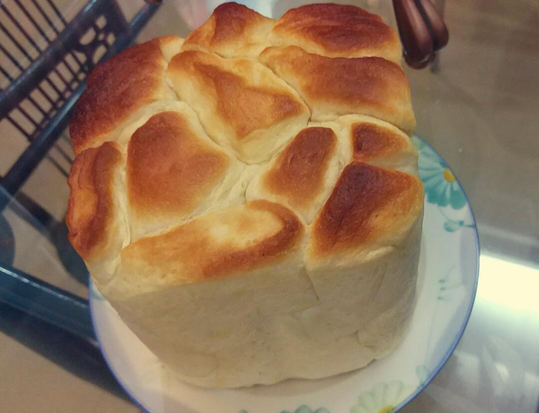 日式香浓炼乳面包