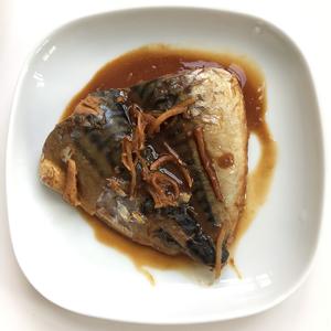 味增煮鲭鱼的做法 步骤4