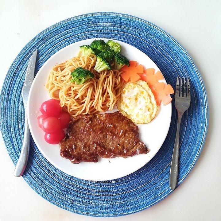 黑椒牛排