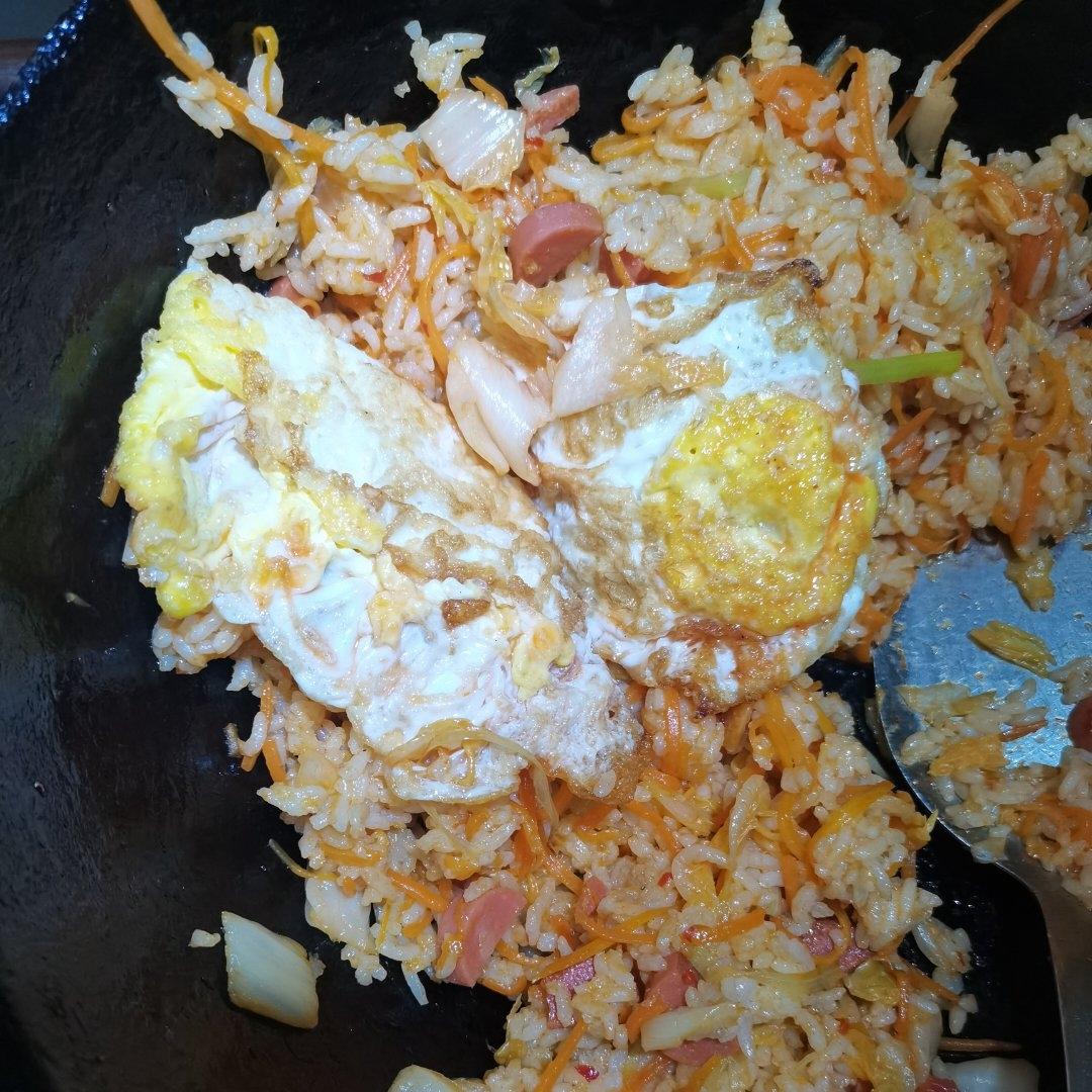 韩式辣白菜炒饭