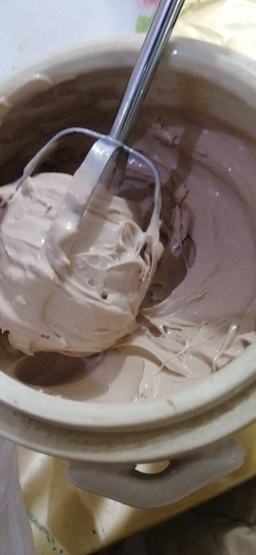 奶粉、黄油自制淡奶油