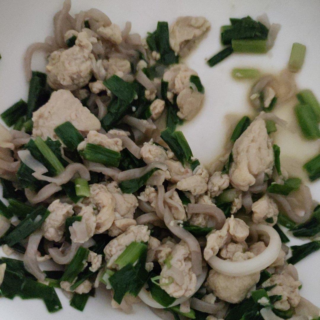 韭菜鸡蛋打卤汤面