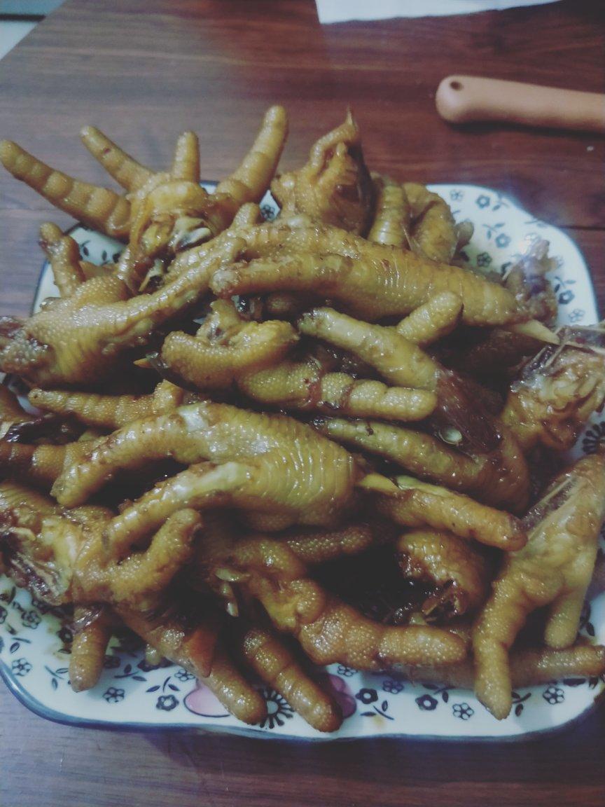 秘制红烧鸡爪