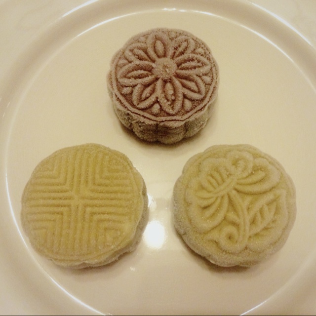冰皮豆沙月饼