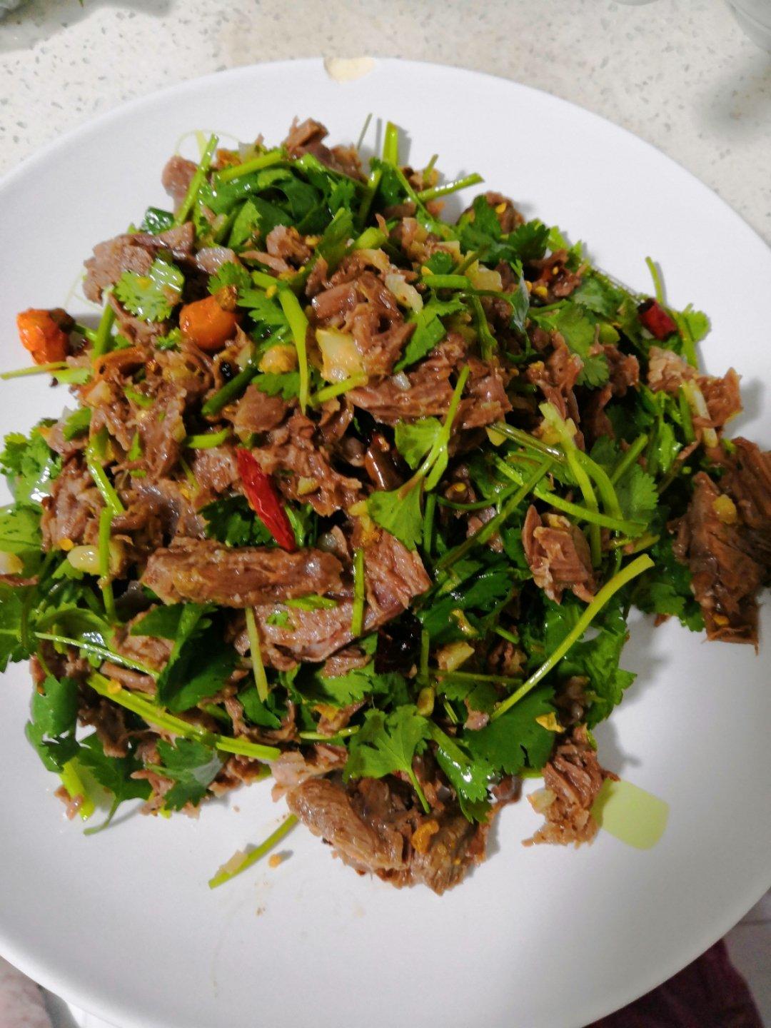 凉拌牛肉