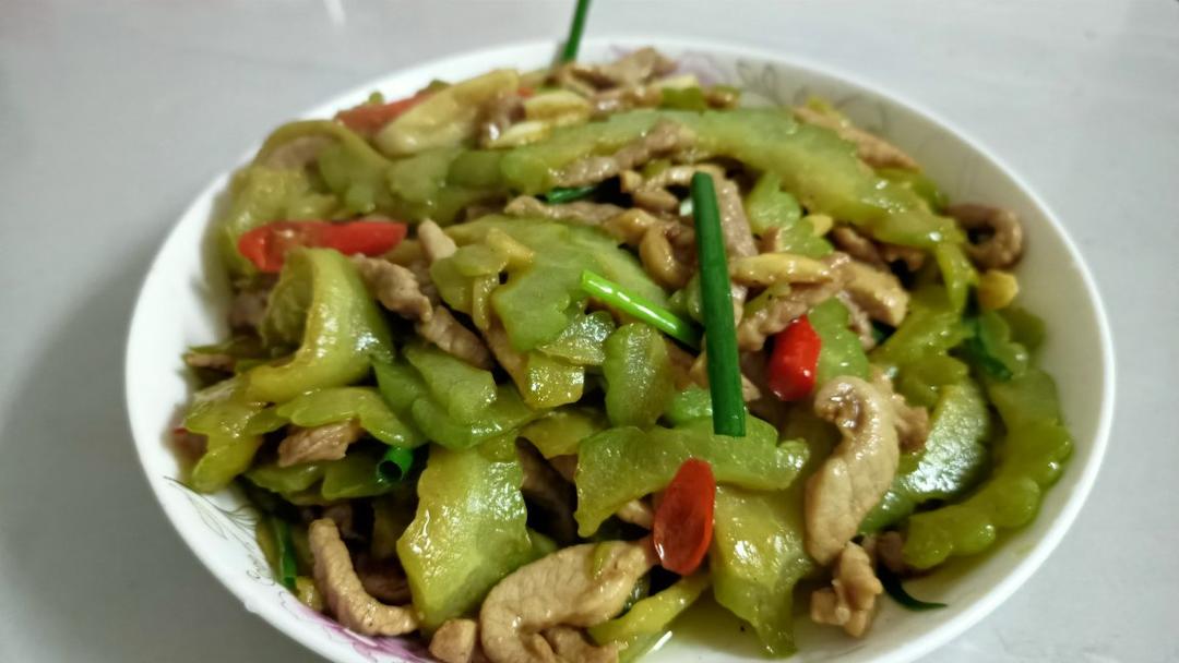 苦瓜炒肉丝